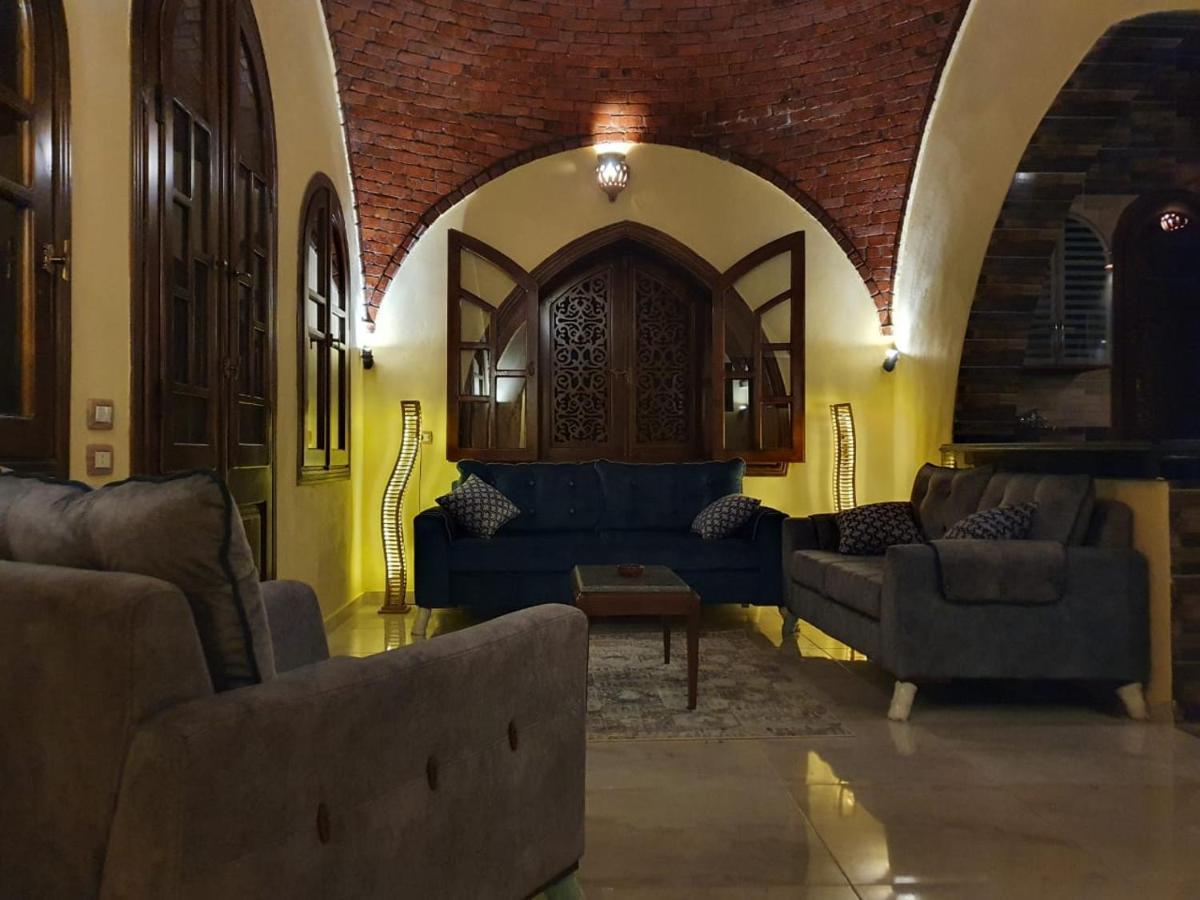 Tunis Palace - Al Fayyūm Buitenkant foto